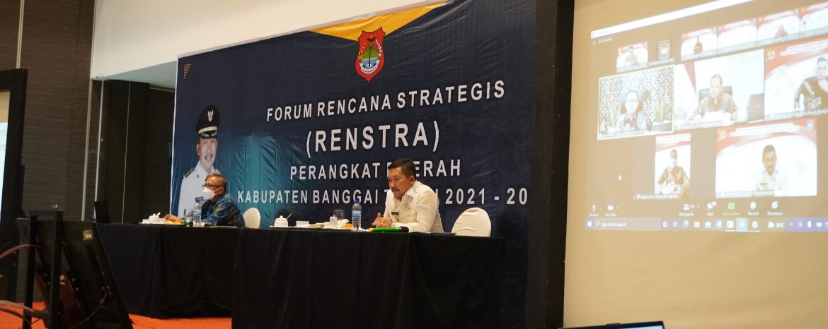Bupati Banggai bersama Wabup Ikuti Pembekalan Pemeritahan Dalam Negeri dan Buka Forum Renstra