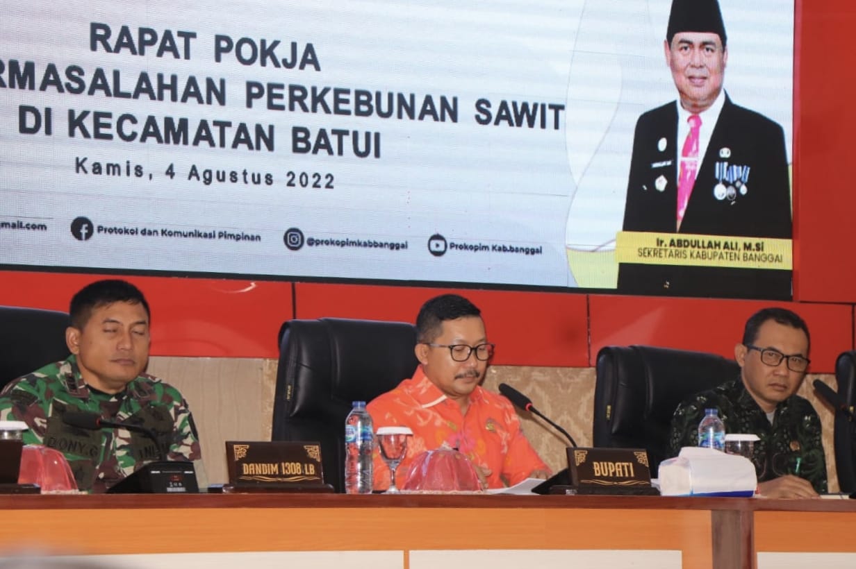 Pimpin Rapat Pokja Penyelesaian Permasalahan Sawit di Batui, Bupati Banggai Tegaskan Tanah Petani yang Bersertifikat Harus Dikeluarkan dari HGU PT. Sawindo 