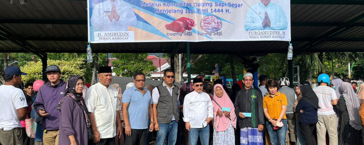 Pemkab Banggai Gelar Operasi Pasar Murah Komoditas Daging Sapi Segar, Bupati Banggai Sumbang 1 Ton Daging dan Tulang Sapi Segar