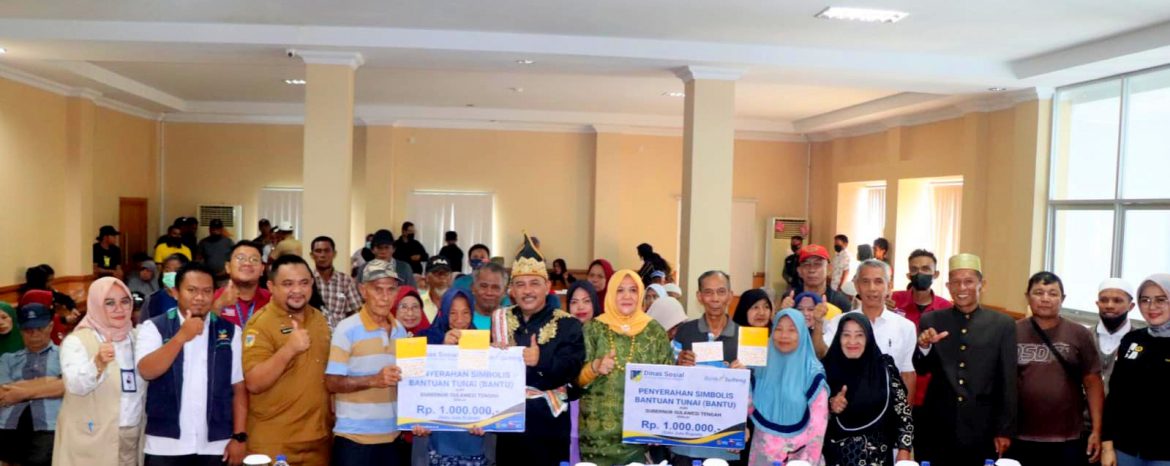 Mewakili Bupati Banggai, Asisten I Hadiri Launching Penyerahan Bantuan Tunai (BANTU) Tahap I Provinsi Sulawesi Tengah Tahun 2023