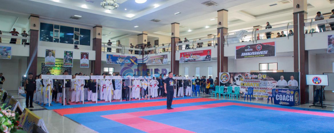 Buka Secara Resmi Kejuaraan Karate Terbuka Piala Bupati Banggai Tahun 2023, Kepada Bapppeda dan Litbang : Semoga Dapat Melahirkan Atlet-Atlet Yang Handal!