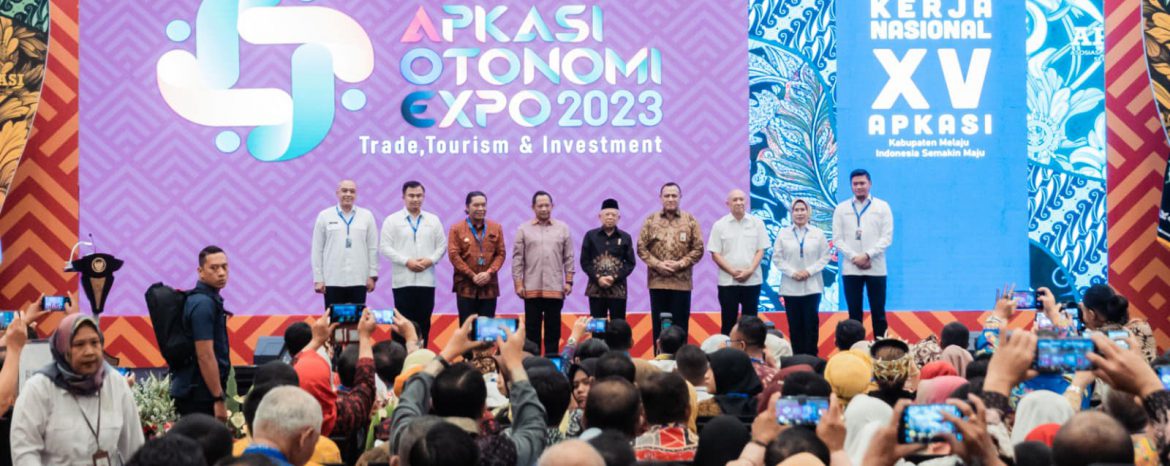 Bupati Amirudin Hadiri Rapat Kerja Nasional Asosiasi Pemerintah Kabupaten Seluruh Indonesia (Rakernas Apkasi) dan Pameran Apkasi Otonomi Expo (AOE) Tahun 2023