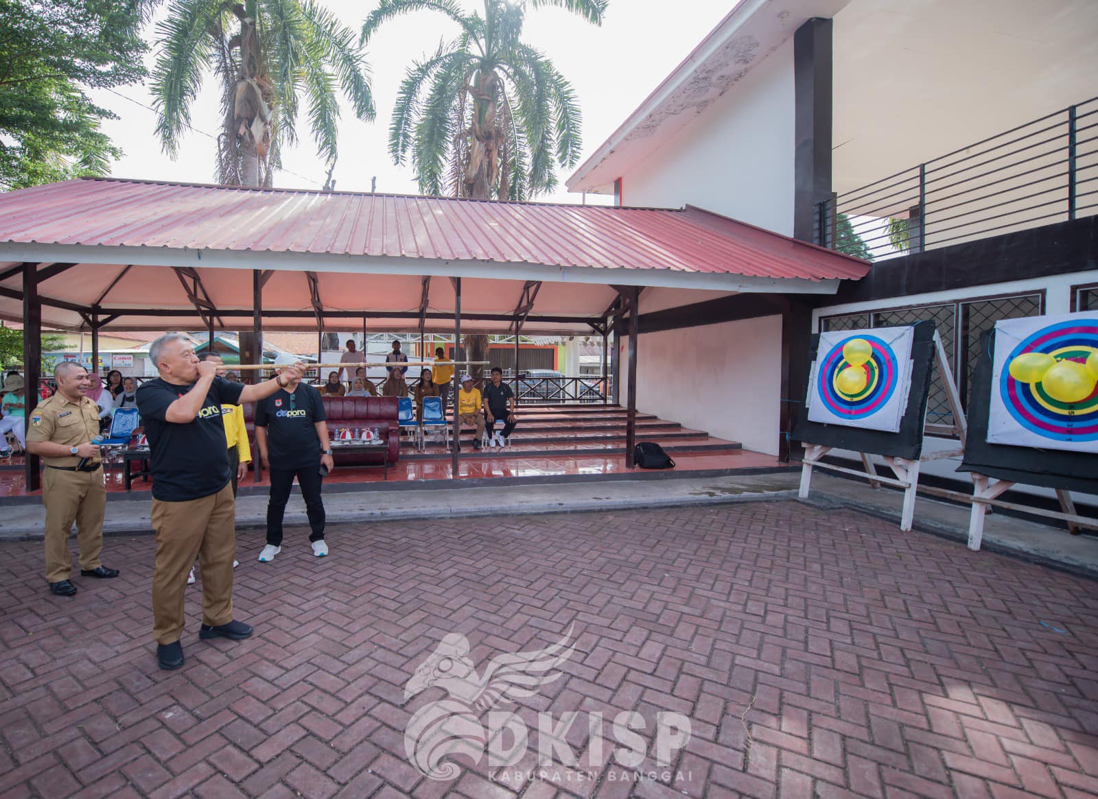 Semarak HUT Republik Indonesia ke-78, Wabup Furqanuddin Buka Giat Lomba Olahraga Tradisional