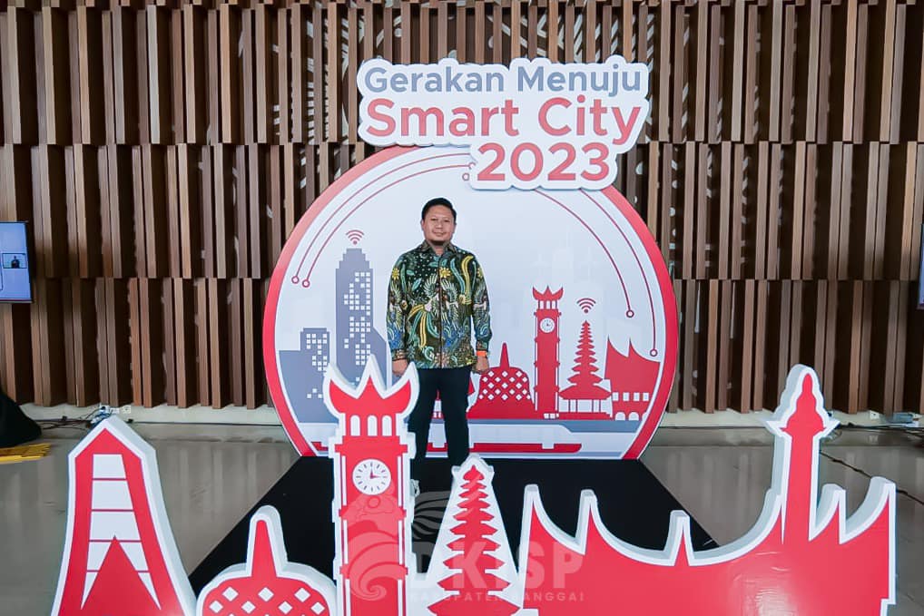 Kepala DKISP Kabupaten Banggai Hadiri Forum Smart City Nasional, Pameran dan Awarding Gerakan Menuju Smart City 2023