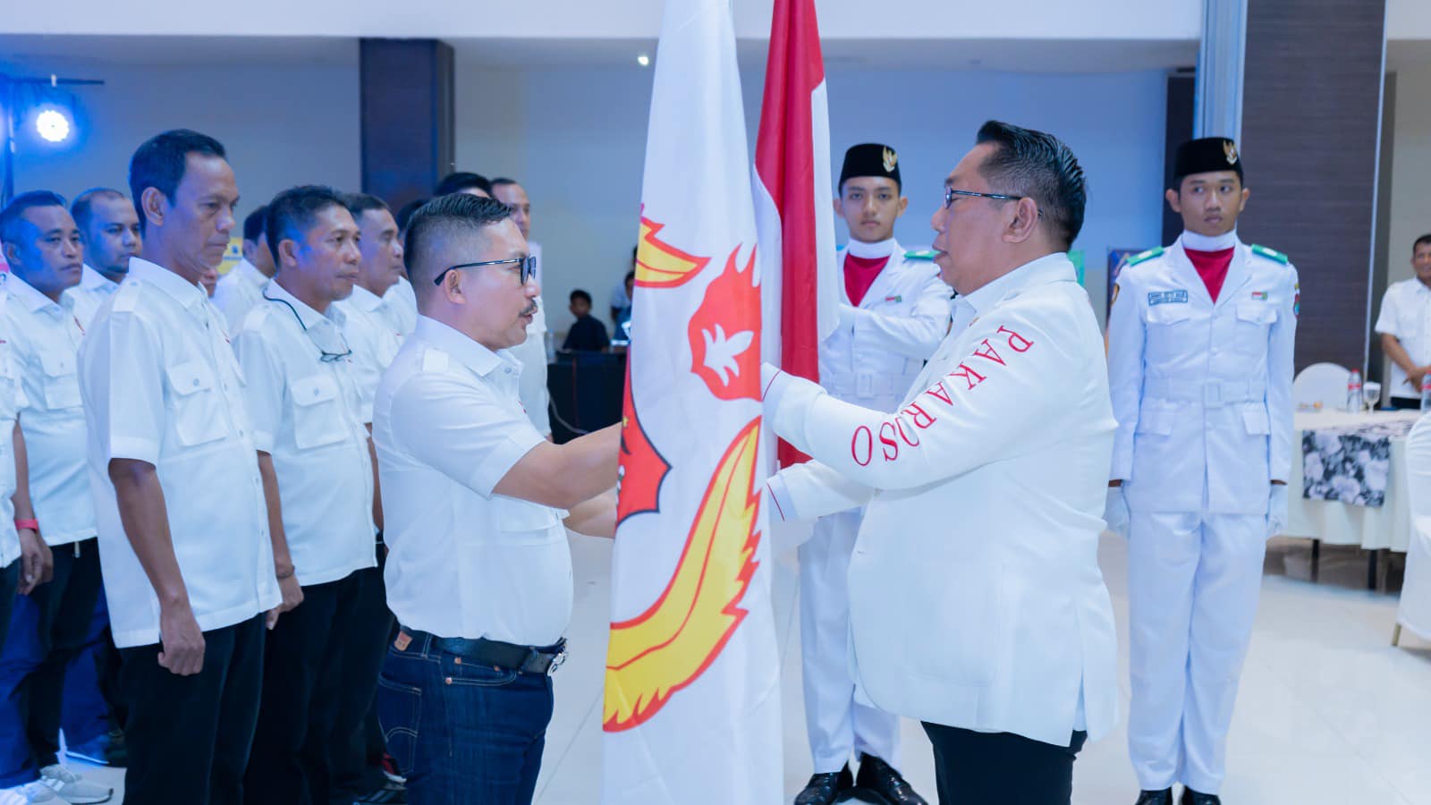 Guna Memajukan Prestasi Olahraga di Daerah, Ketua KONI Provinsi Sulteng Lantik 88 Pengurus KONI Kabupaten Banggai