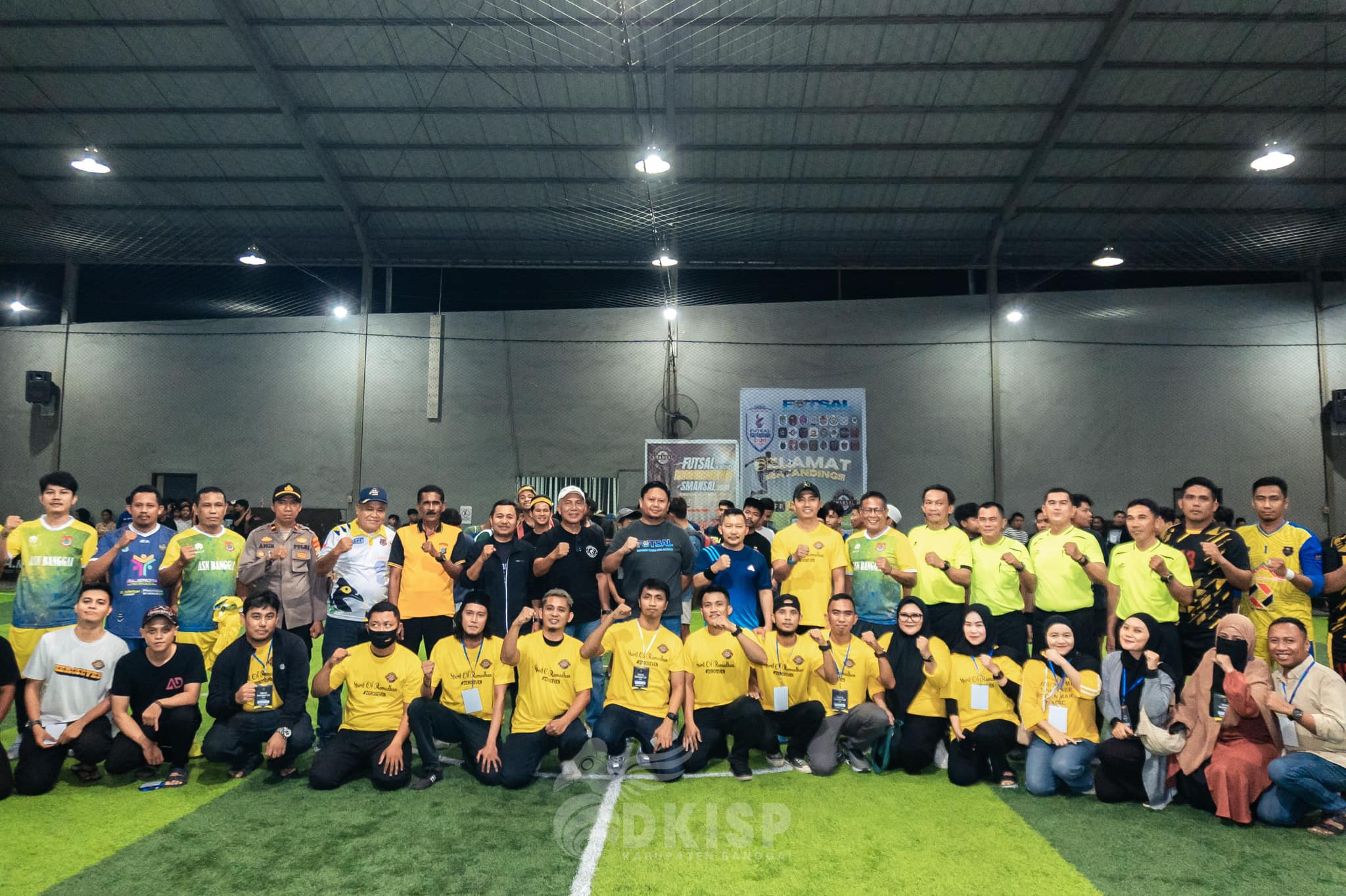Bupati Amirudin Buka Secara Resmi Futsal Ramadhan Cup 2024 Antar Alumni SMA NEGERI 1 Luwuk