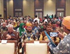 Bupati Amirudin Terima Penghargaan Pada Festival Tunas Bahasa Ibu Nasional (FTBIN) Tahun 2024 di Jakarta Pusat